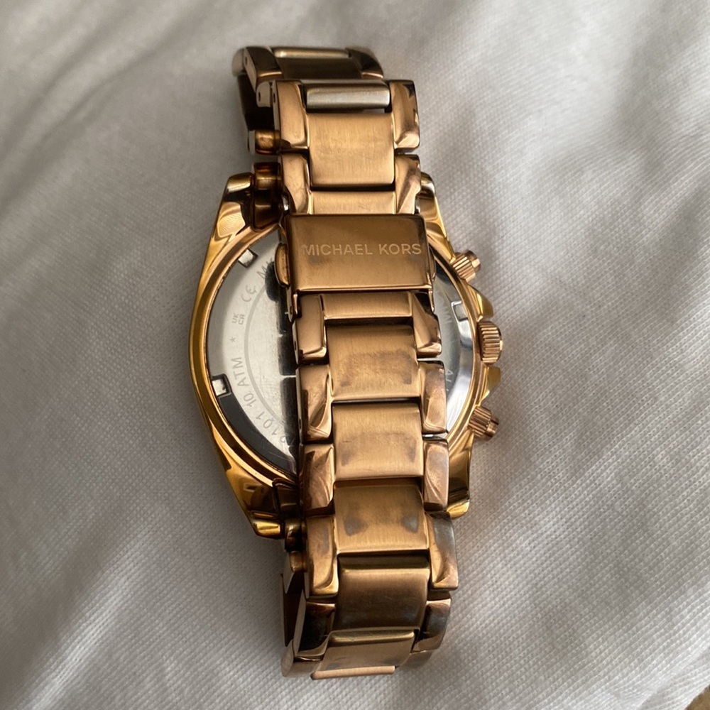 Michael Kors Women's Watch - Picture 3 of 8